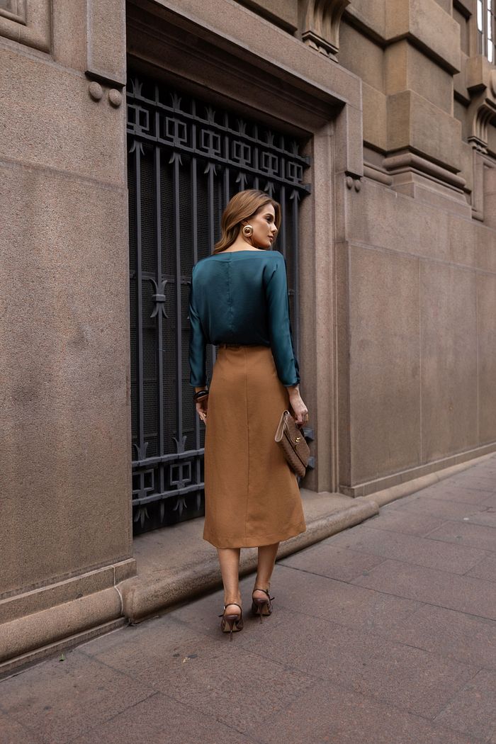 Saia Midi Fenda Viscose Mista - Doce Flor