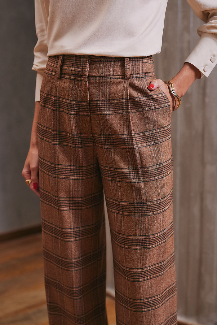 Calça Feminina Alfaiataria Xadrez - Unique Chic