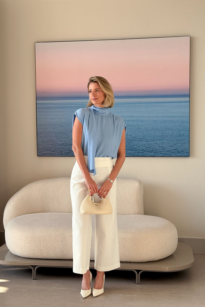 Blusa Letícia Viscose Gola Alta Laço - Unique Chic