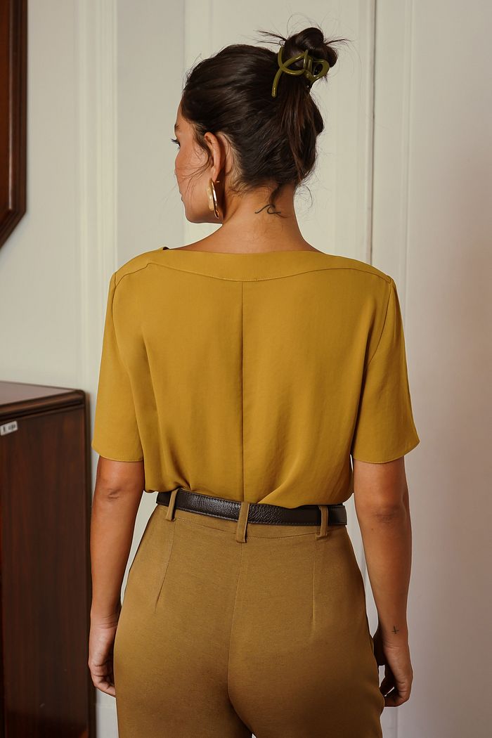 Blusa Crepe Decote Canoa - Donna Ritz