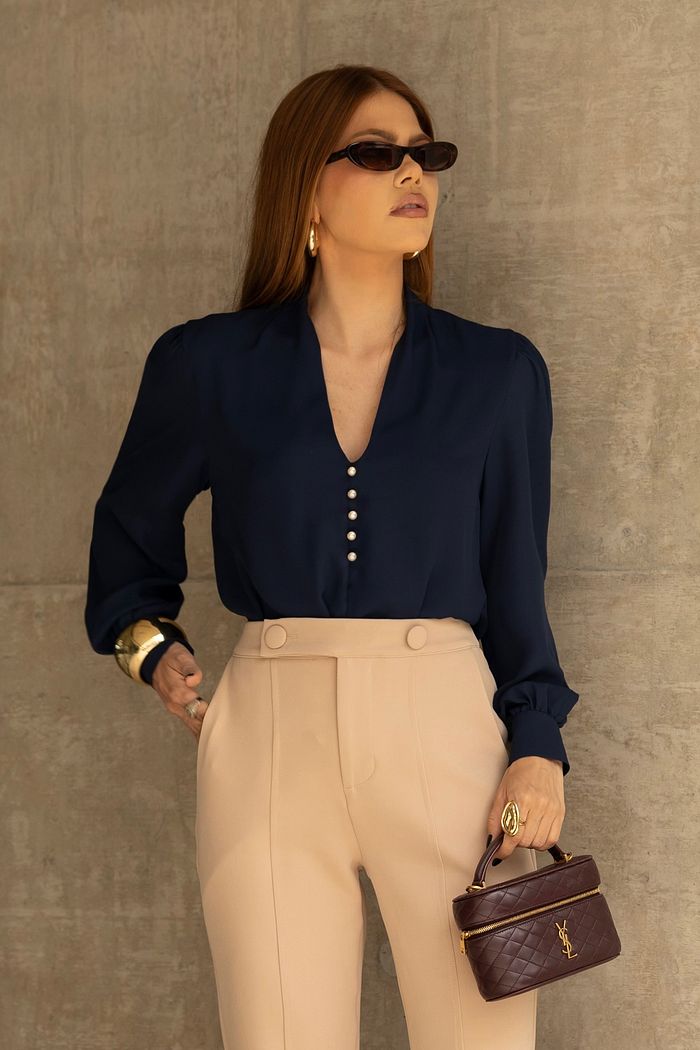 Blusa Manga Longa Em Crepe Botões - Milalai