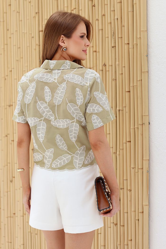 Blusa Polo Em Algodão Bordado - Doce Flor