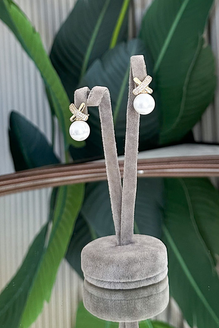 BRINCO DOURADO C/ PEROLA MEIRE