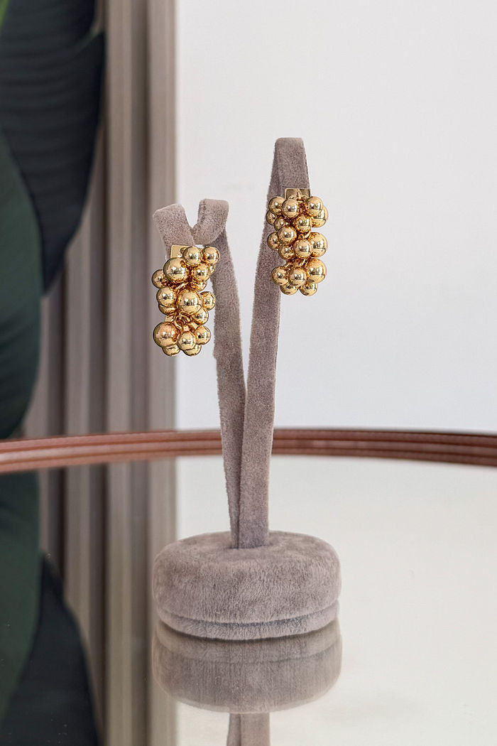 BRINCO DOURADO TACIANA