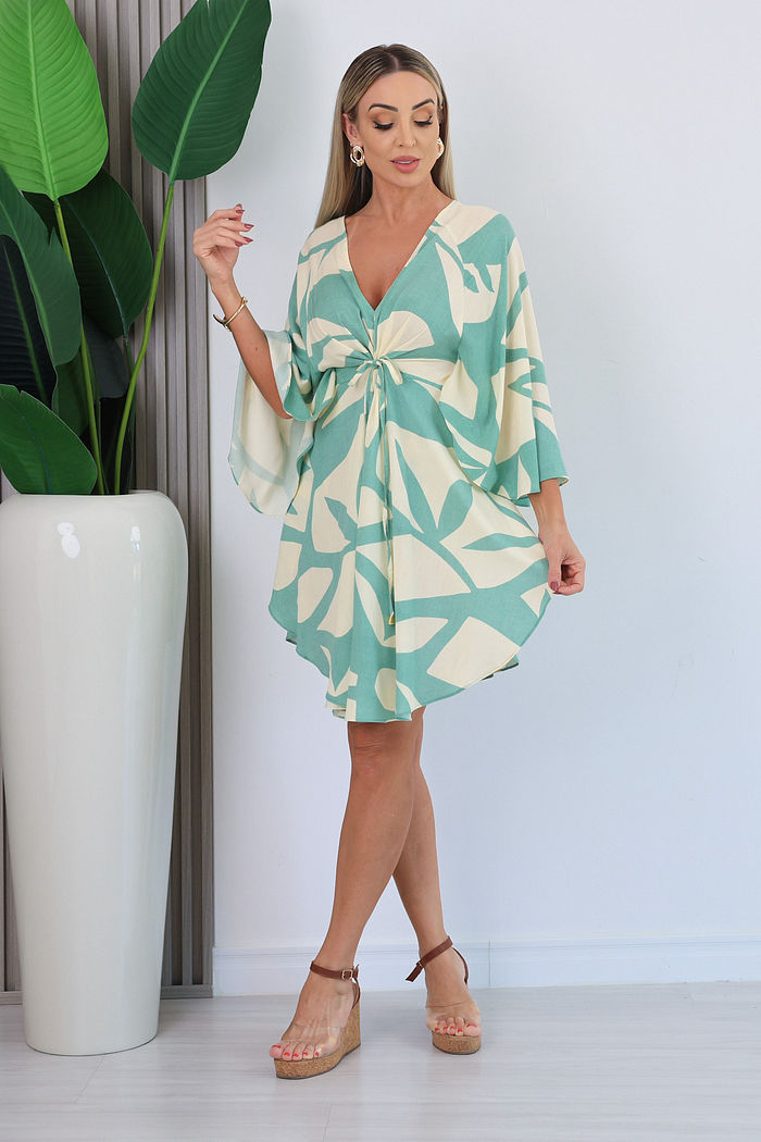 VESTIDO AMPLO MAIARA - FUNDO VERDE