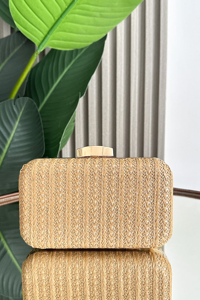 BOLSA CLUTCH PALHA SAFIRA - DOURADO C/ BEGE