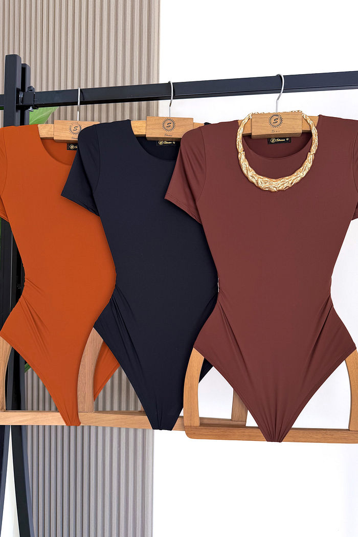 BODY DE MANGA CURTA NAIARA