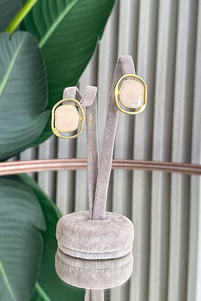 BRINCO DOURADO CECÍLIA