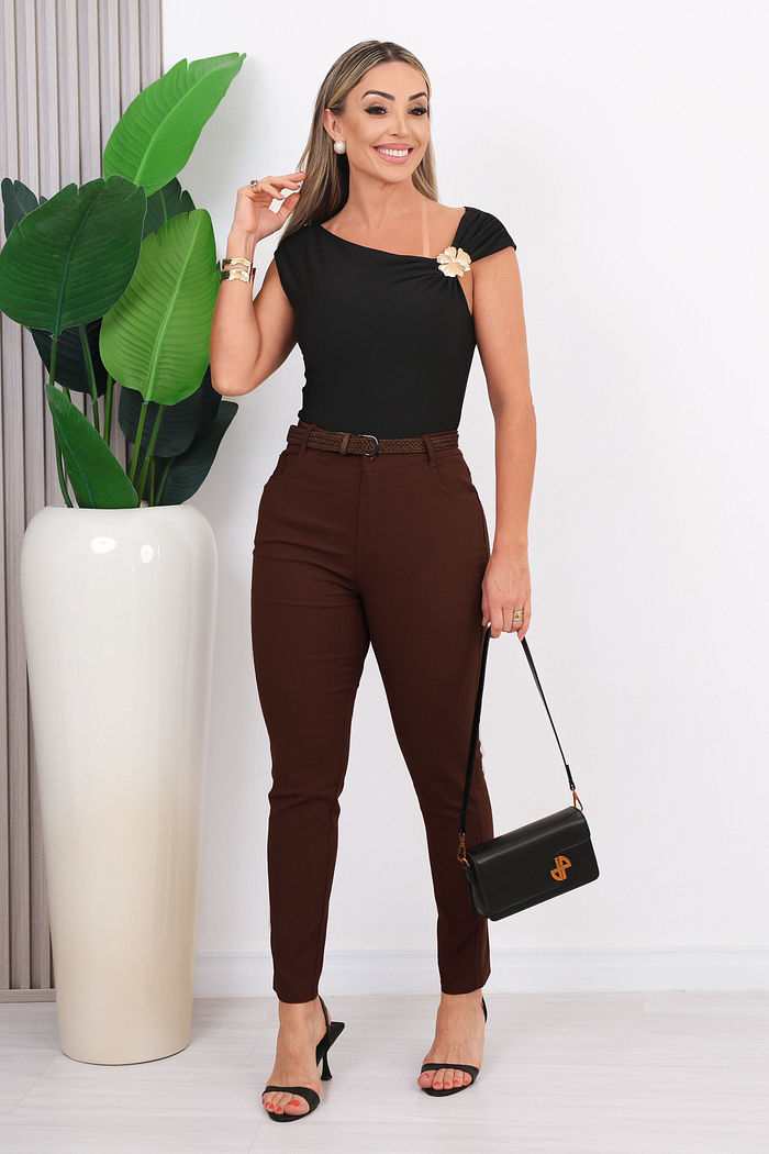 CALÇA SARJA MILENA - MARROM