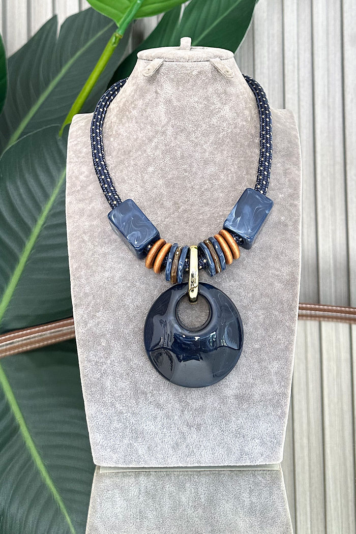 COLAR CORDA AZUL MARINHO BRENDA