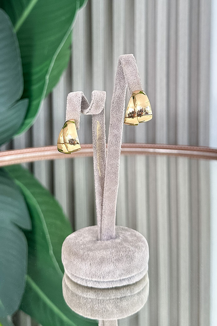 BRINCO DOURADO ISADORA