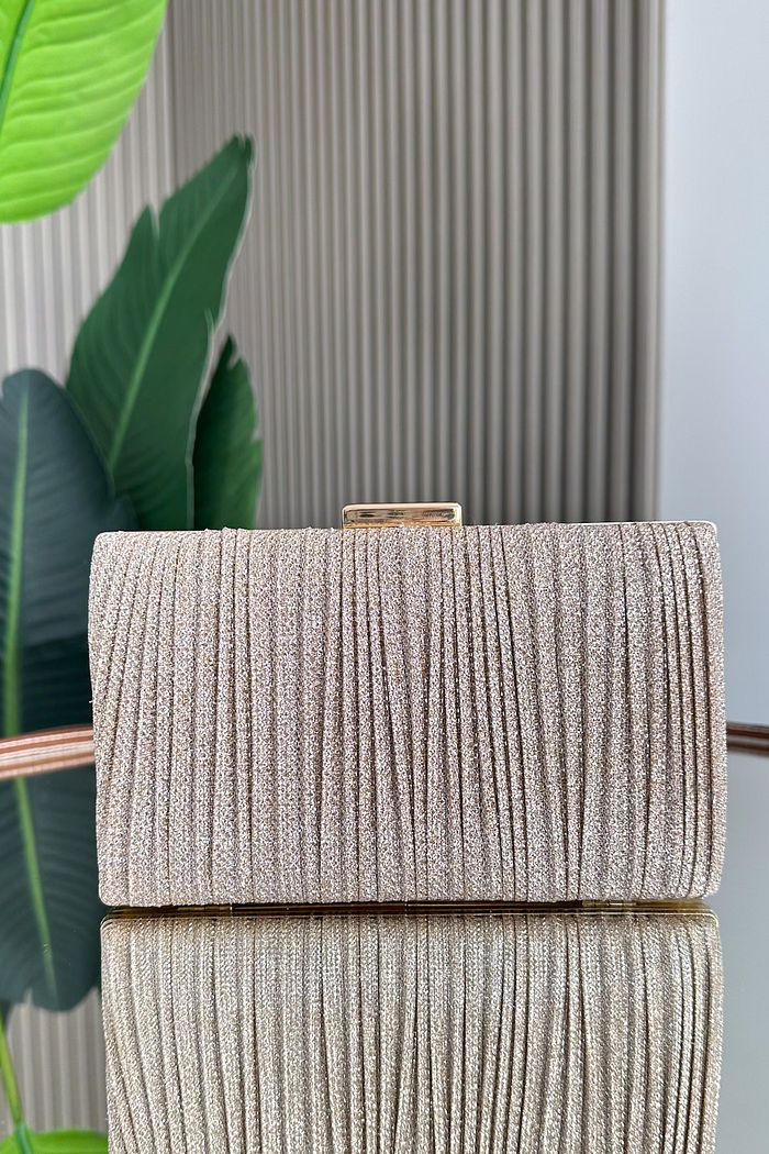 BOLSA CLUTCH DOURADA IRIÁ