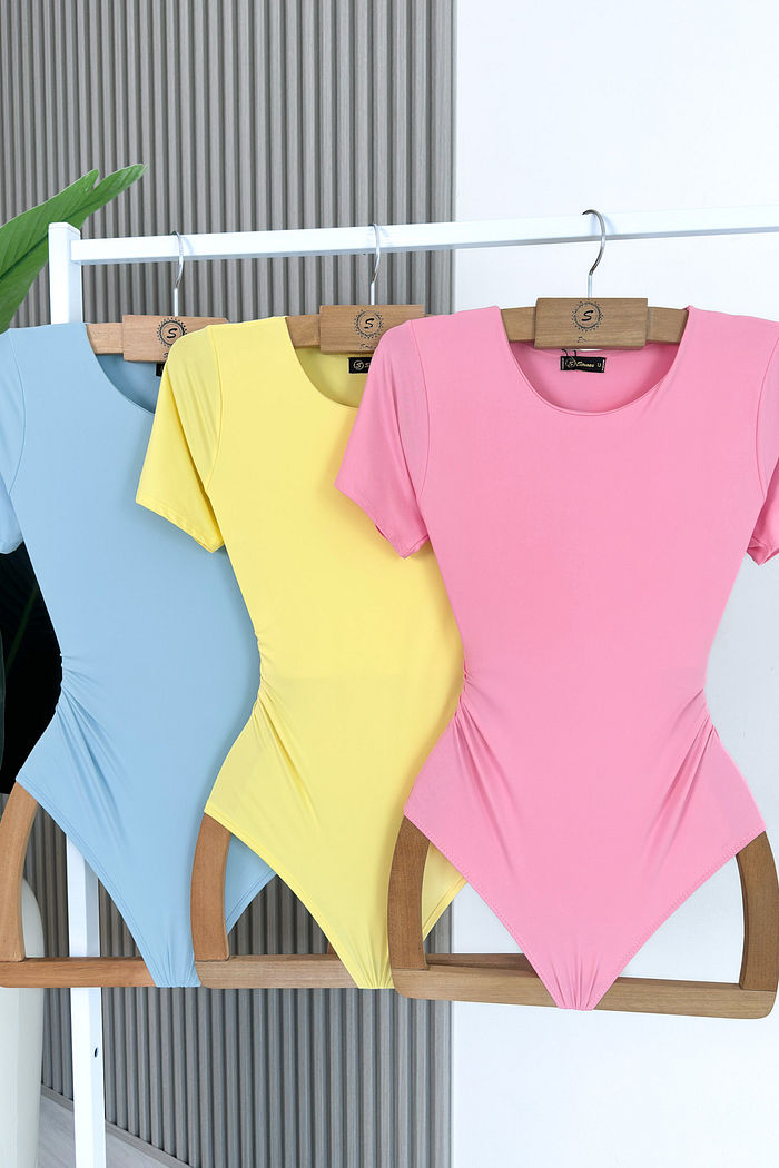 BODY DE MANGA CURTA NAIARA