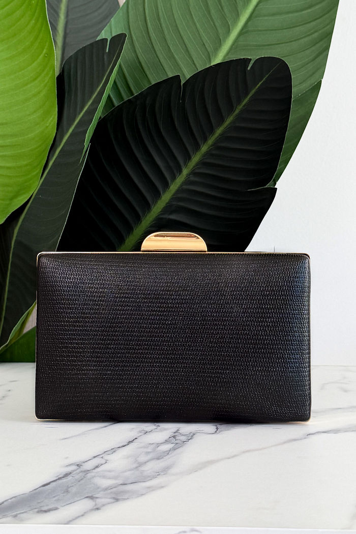 BOLSA CLUTCH DOURADO C/ PRETO LIA