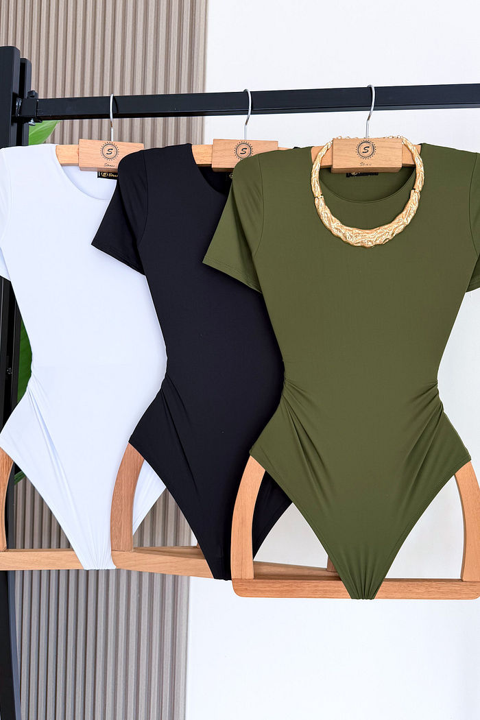 BODY DE MANGA CURTA NAIARA