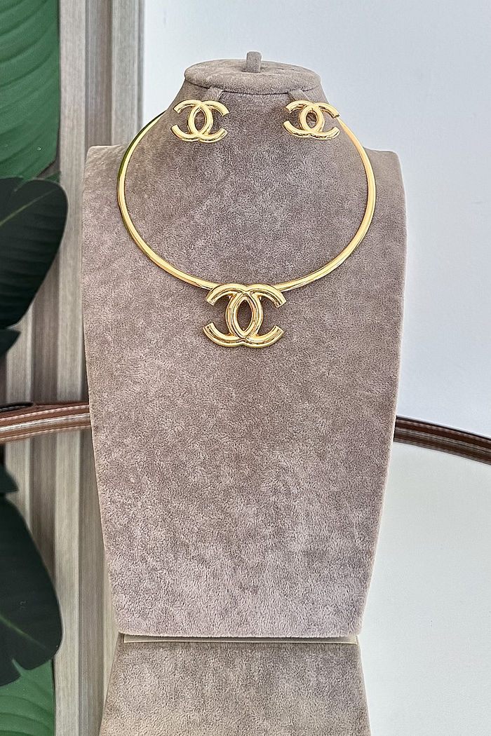 CONJUNTO CHOKER E BRINCO ESTELA