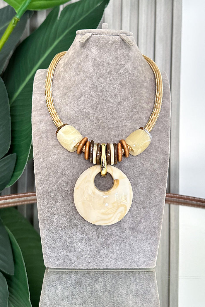 COLAR CORDA BEGE BRENDA