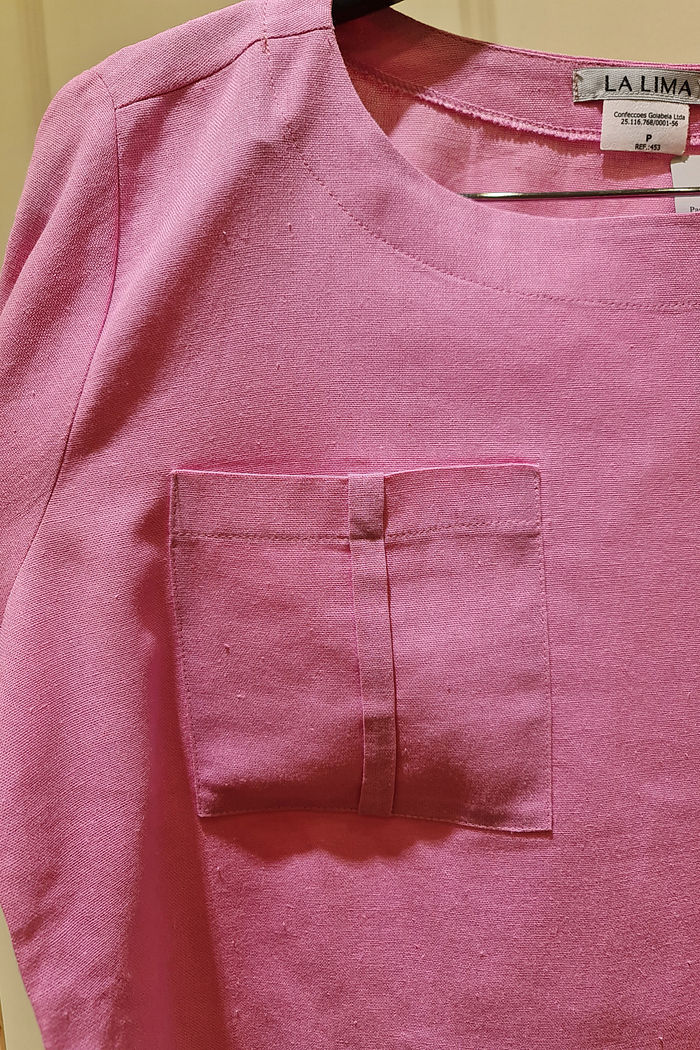 Blusa Cropped Bolso Linho Rosa