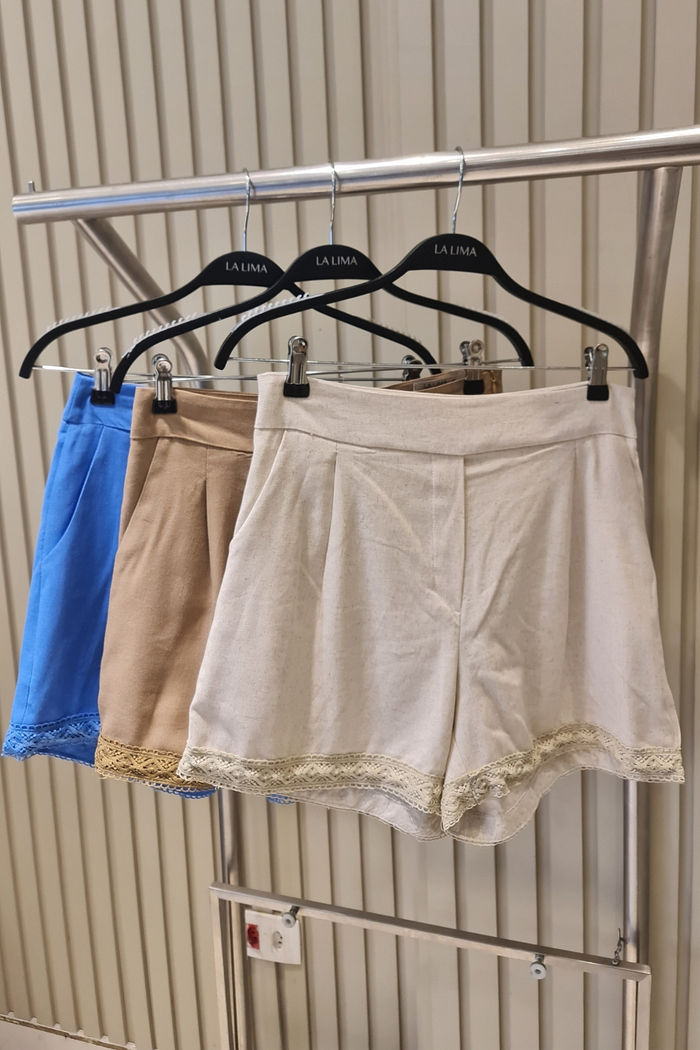 Bermuda de Linho com Renda 3 Cores