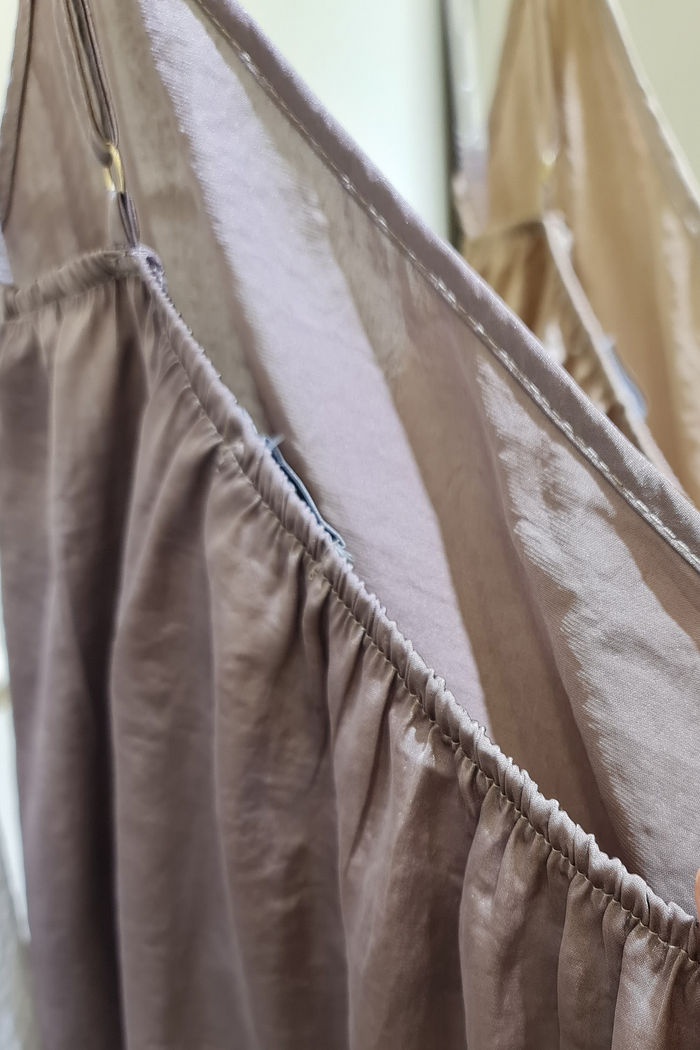 Blusa 1 Ombro Listrada Assimétrica Acetinada