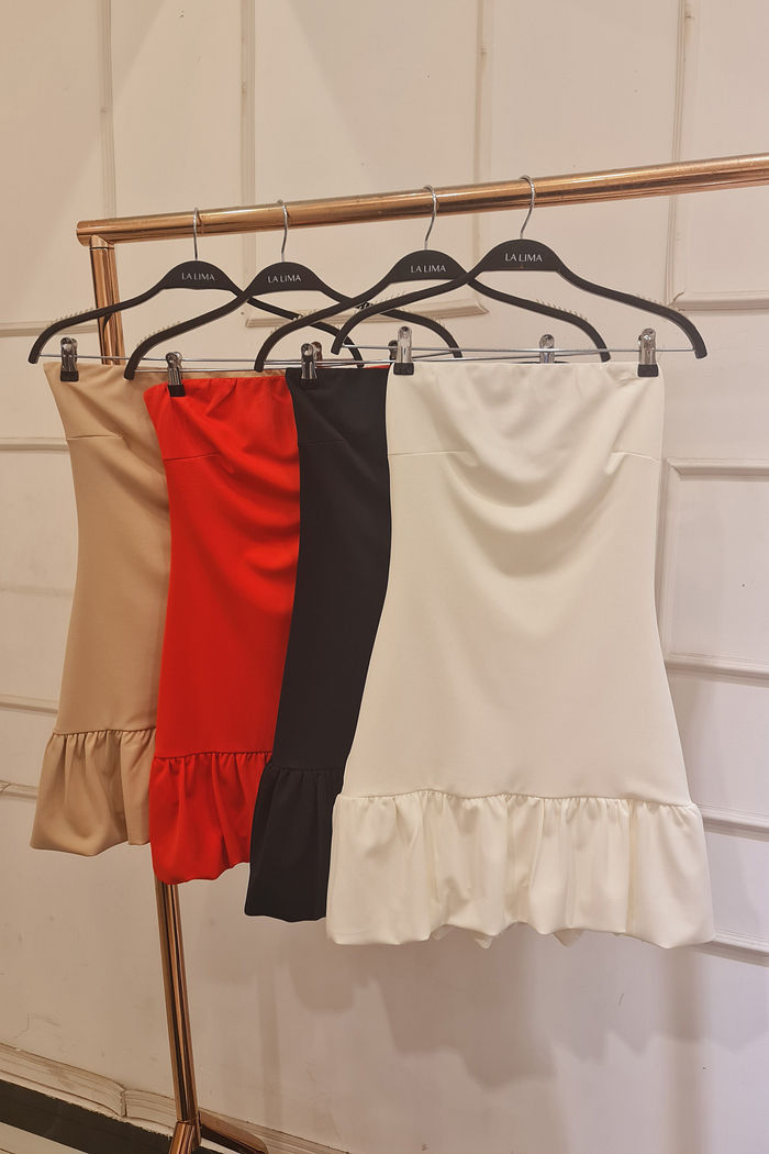 Vestido Balonê Justo em 4 Cores