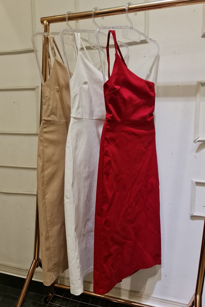 Vestido 1 Ombro Assimétrico Midi 2 Cores