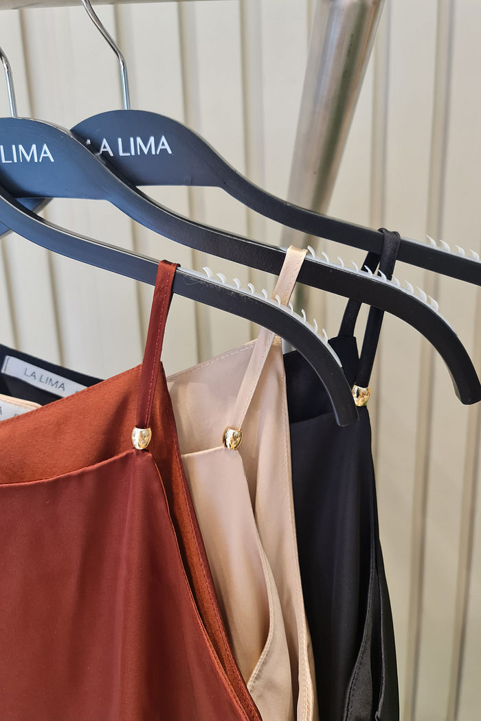 Alcinha Dupla de Cetim com Pigentes e Botão 3 Cores