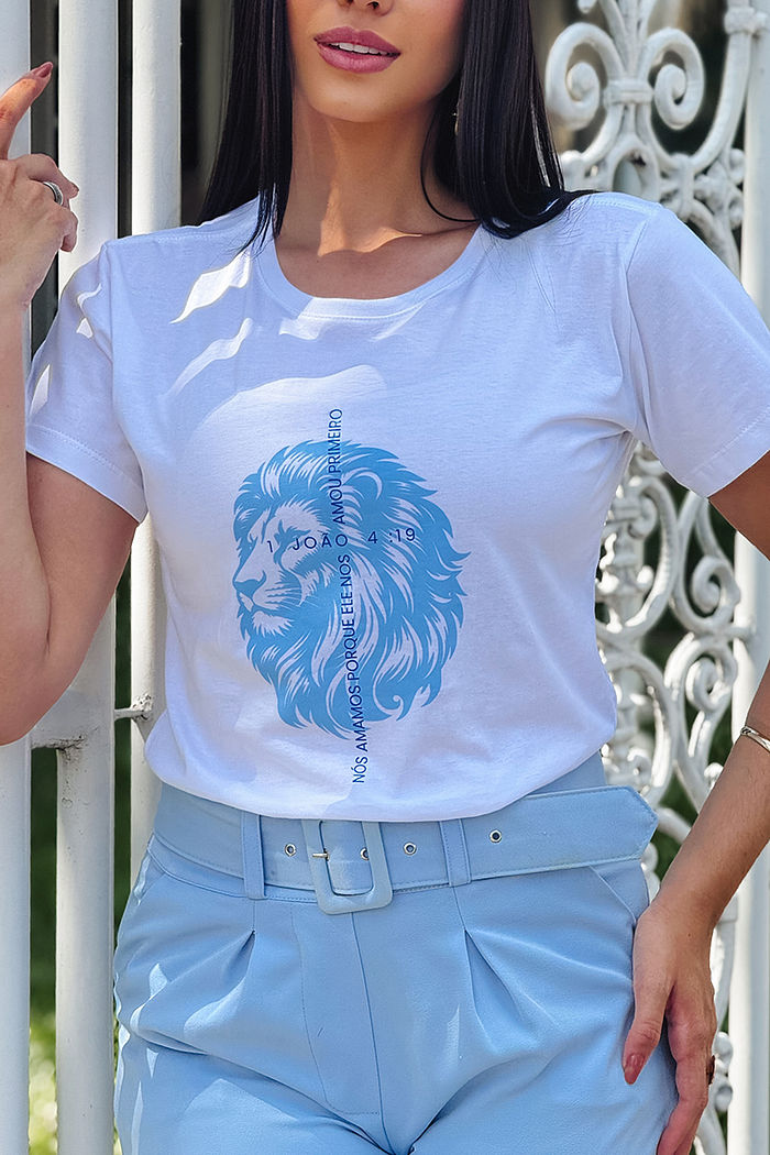 T-Shirt Nós amamos porque Ele nos amou primeiro - Neve