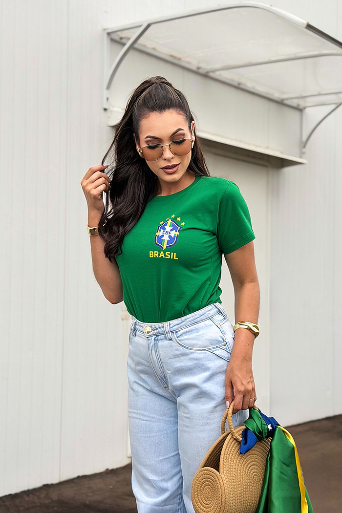 T-Shirt Brasão DTF - Verde Bandeira