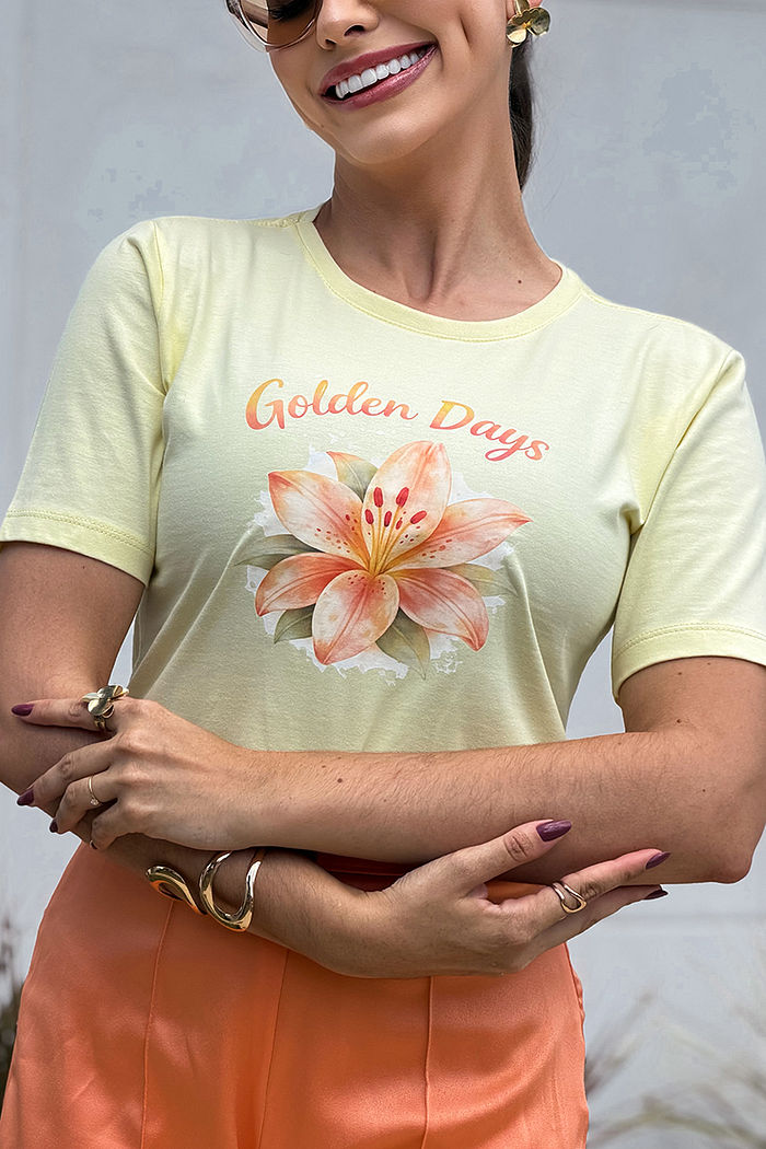 Cropped soltinho Emily Golden days DTF - Manteiga