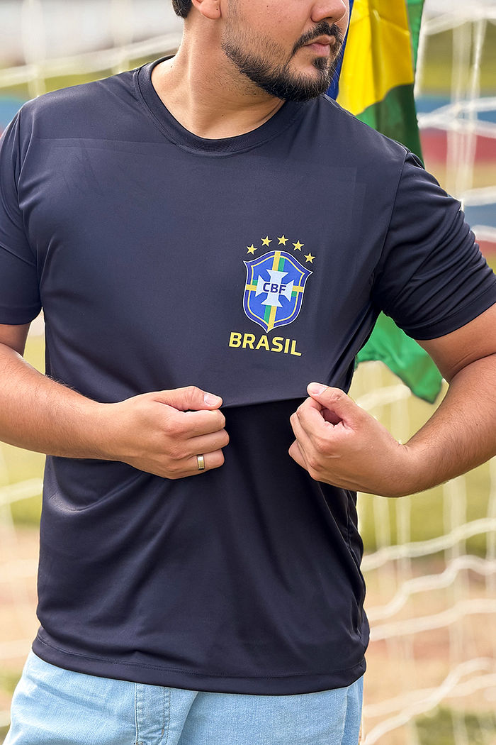 Max Tee Dry Fit Brasão DTF - Preto