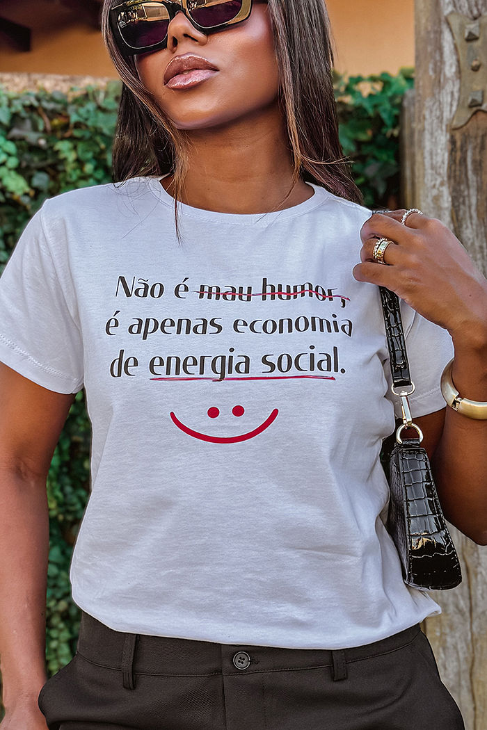 T-Shirt Não é mau humor - Branco