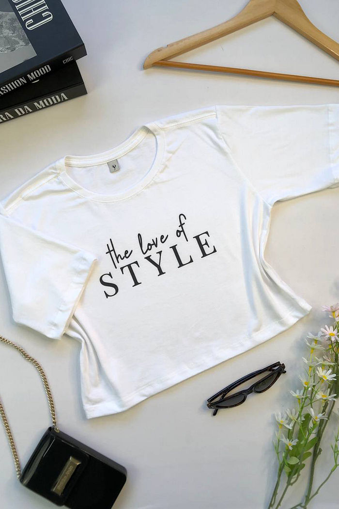 Cropped soltinho Emily The Love of style DTF - Neve