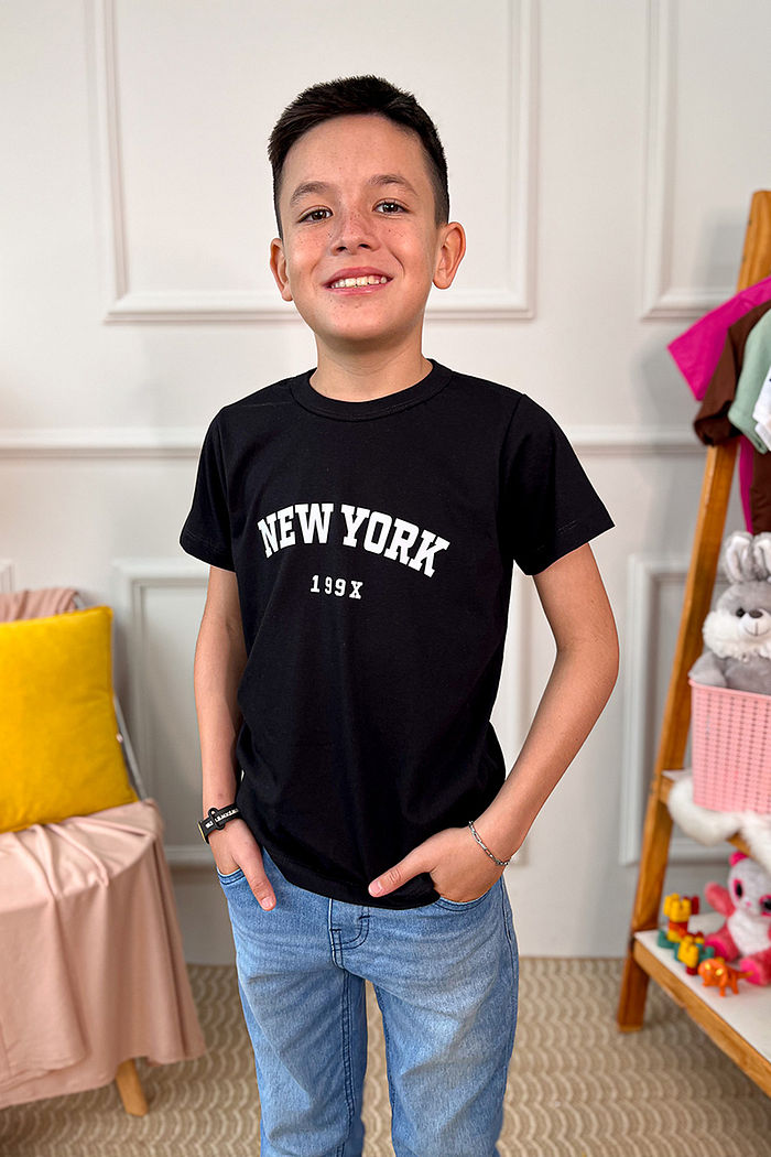 T-Shirt Infantil New York 199X DTF - Preto