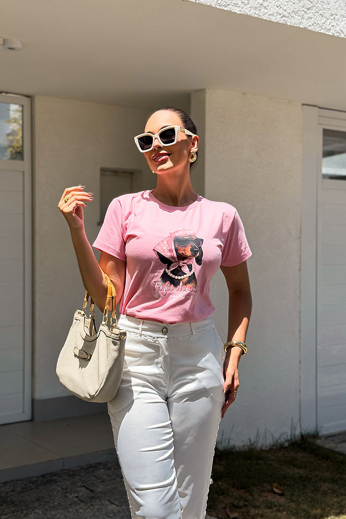 T-Shirt Fofa demais DTF - Blush