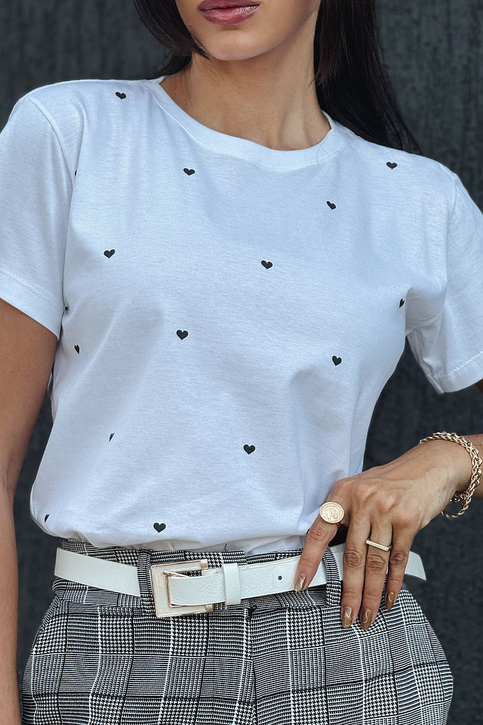 T-Shirt Corações pequenos poá - Neve