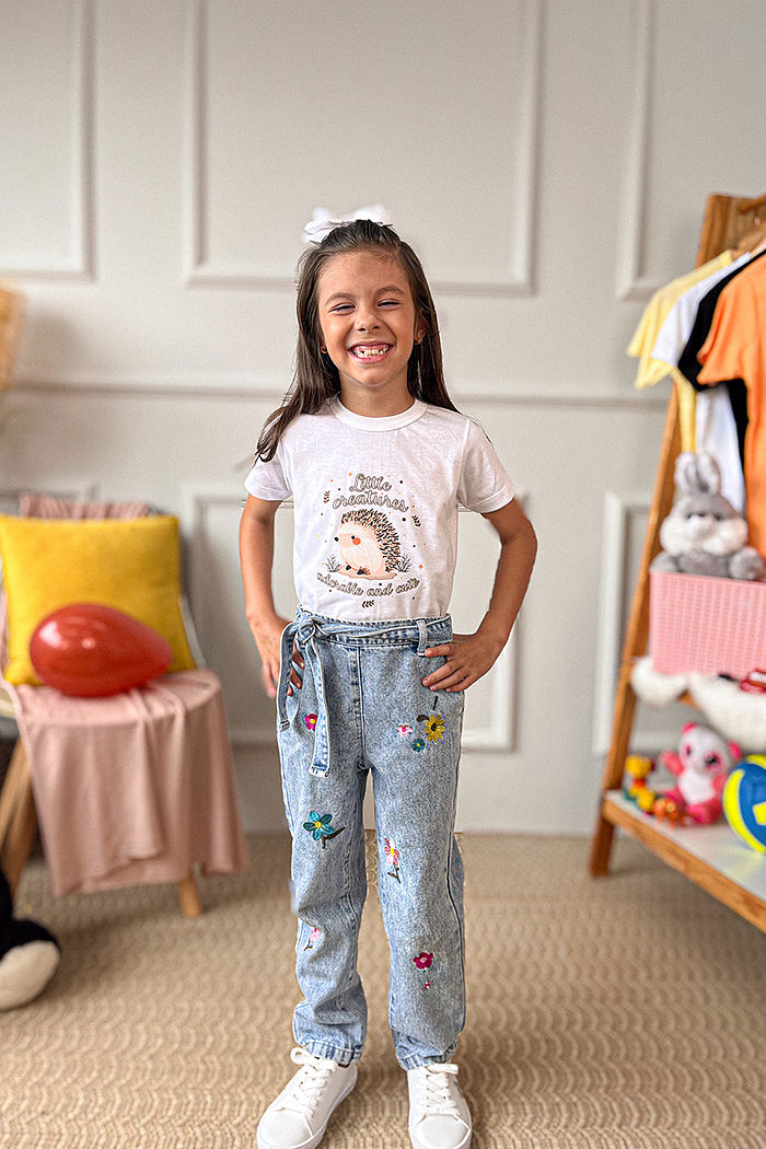 T-Shirt Infantil Little Creatures - Porco Espinho DTF - Neve