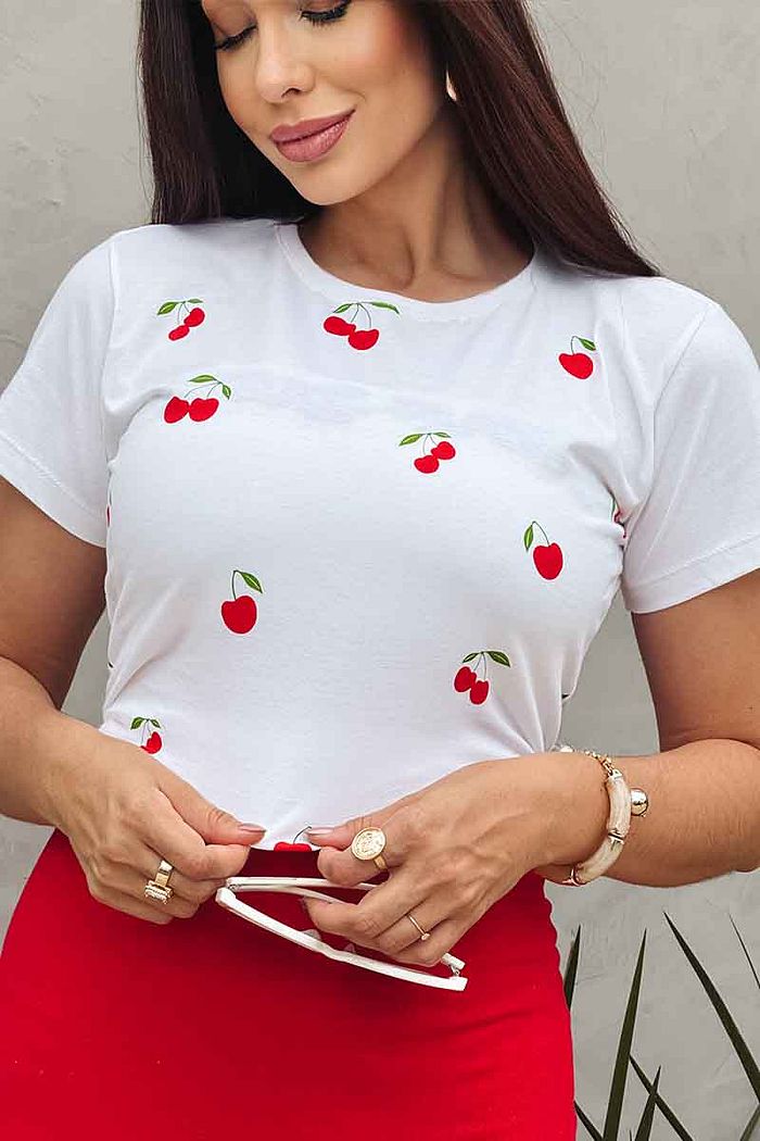 T-Shirt Cerejas poá - Neve