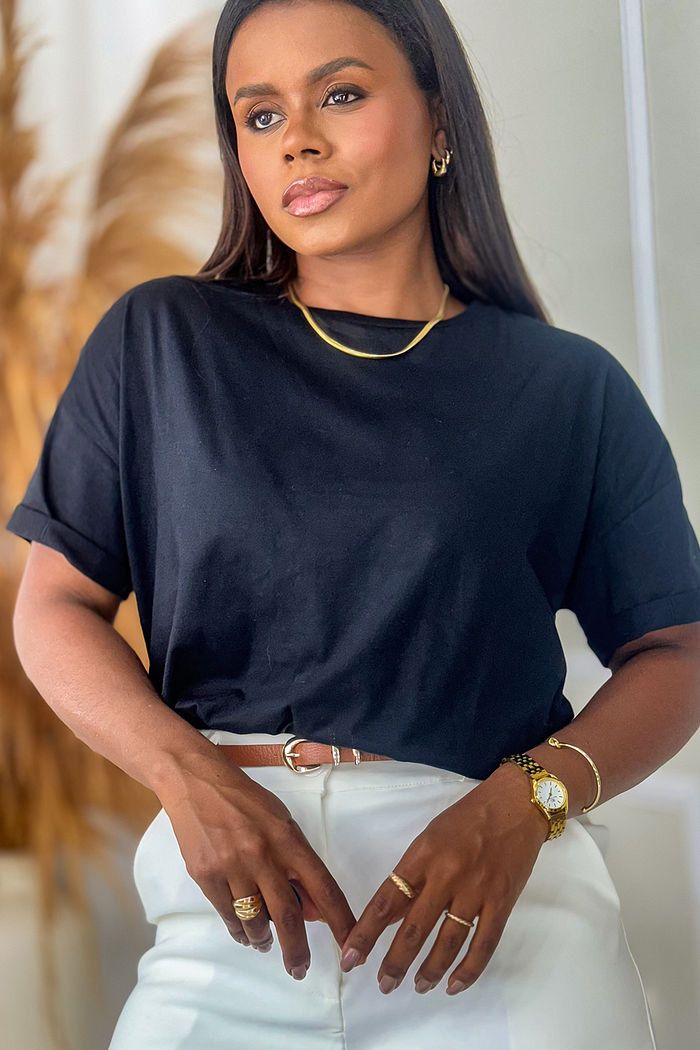 Oversized feminina Básica - Preto