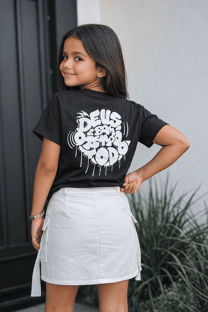 T-Shirt Infantil Deus é bom o tempo todo DTF - Preto