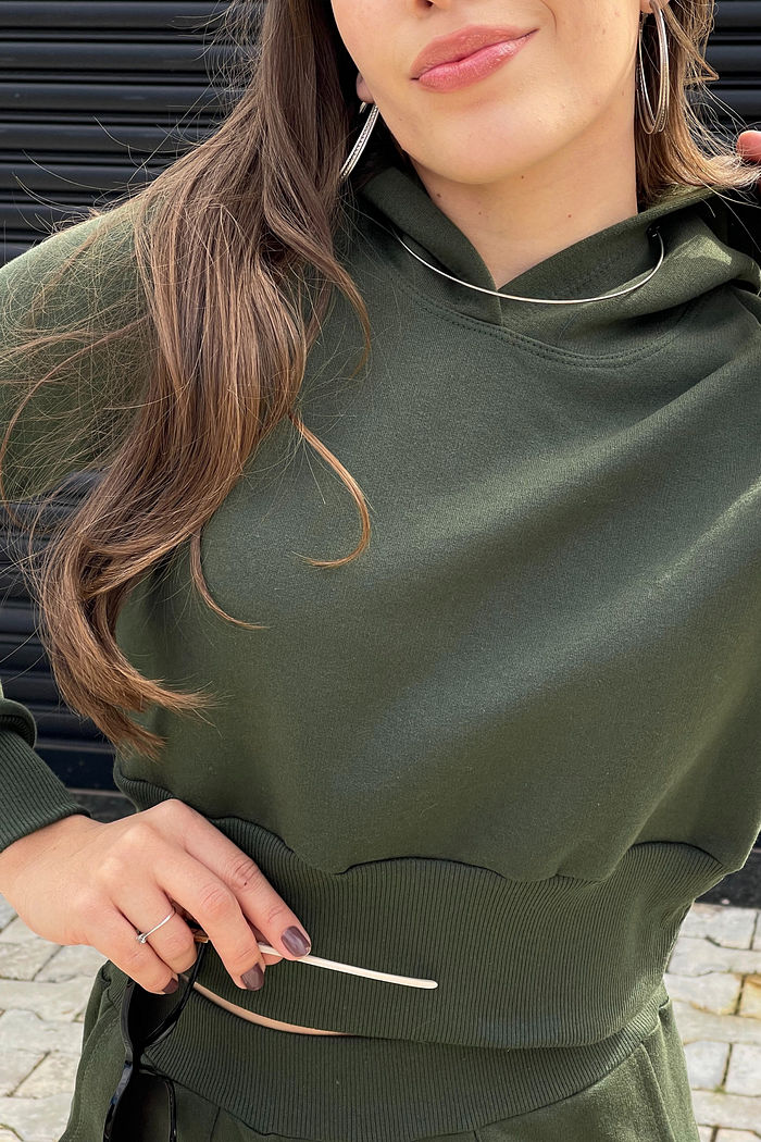 Blusa Cropped moletom com capuz e punho - Verde Oliva