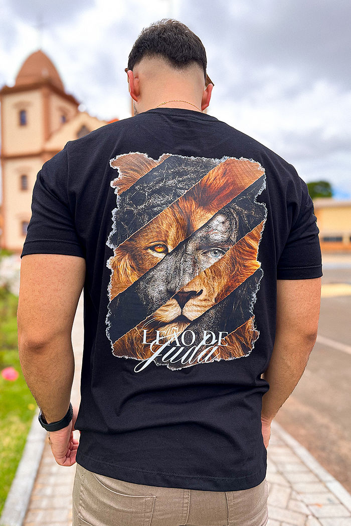 Max Tee Jesus - Leão de Judá DTF - Preto