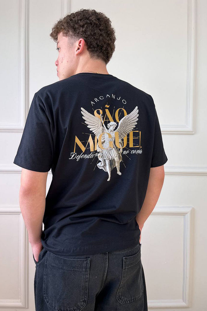 Max Tee Unissex São Miguel Arcanjo DTF - Preto