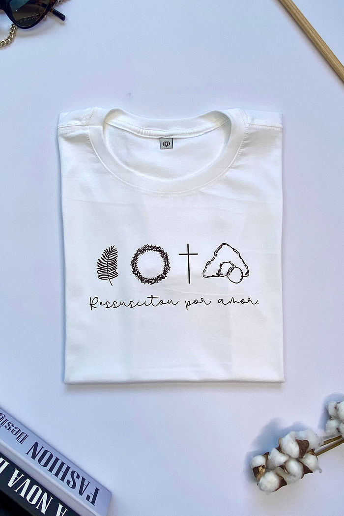 T-Shirt Ressuscitou por amor DTF - Neve