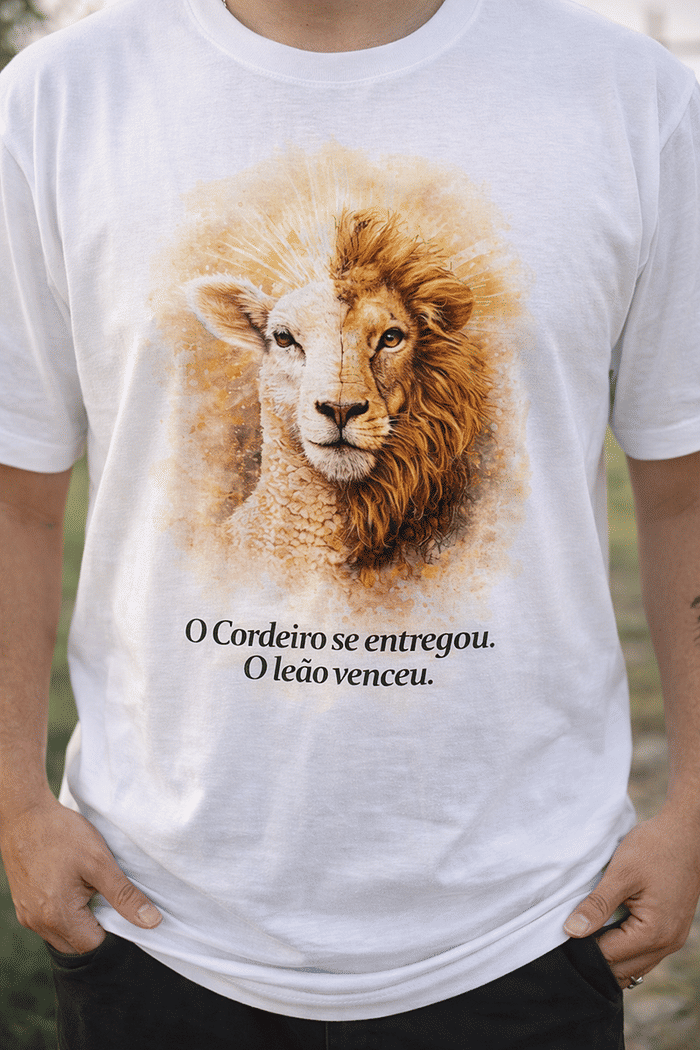 Max tee O cordeiro se entregou, o leão venceu DTF - Neve