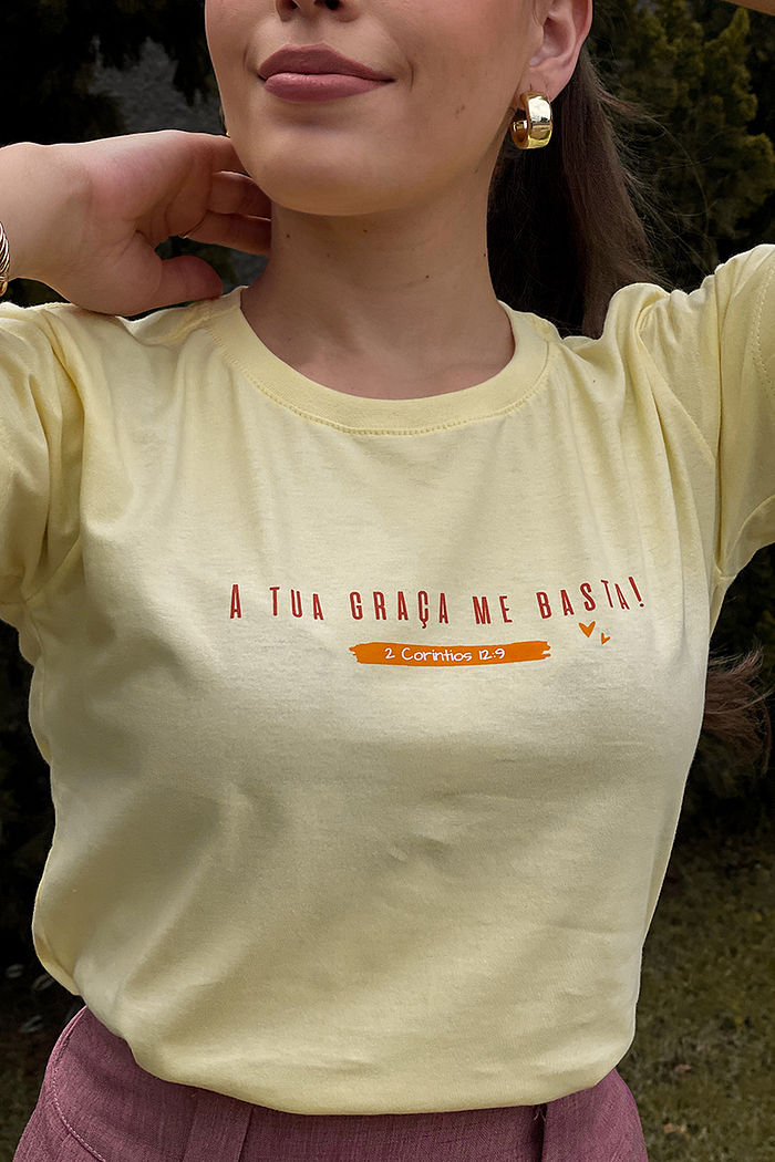 T-Shirt A tua graça me basta - Manteiga