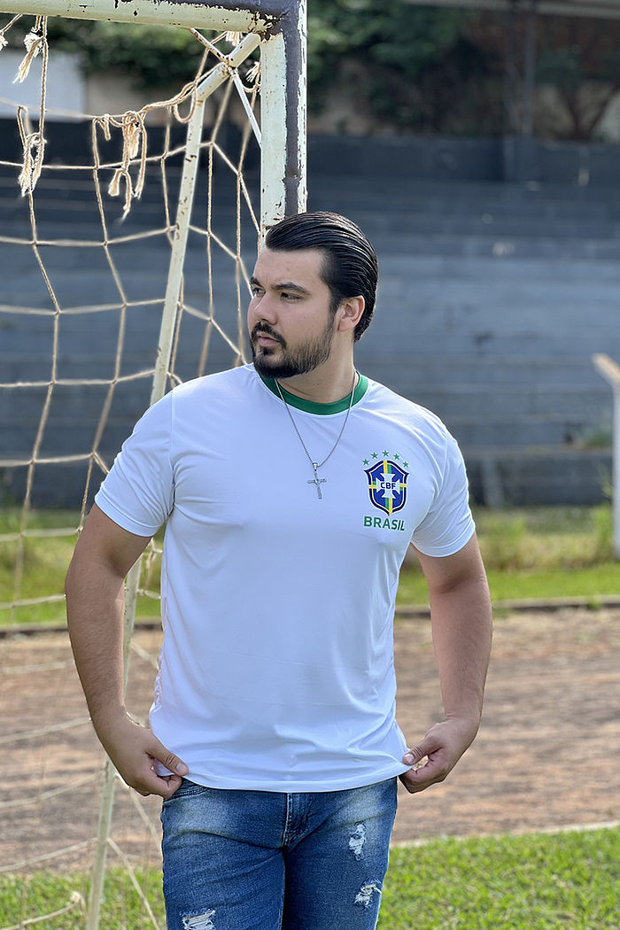 Max Tee Dry Fit Brasão DTF - Branco