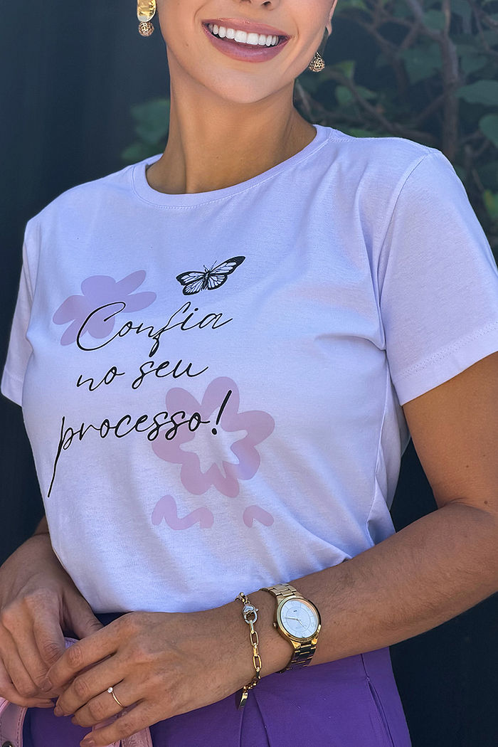 T-Shirt Confia no seu processo - Branco