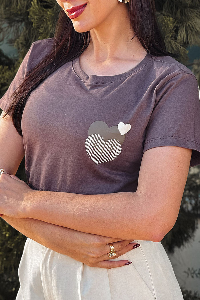 T-Shirt Três corações peito - Expresso