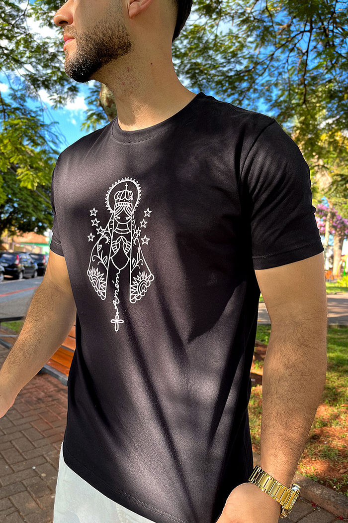 Max Tee Unissex Nossa Senhora - Preto